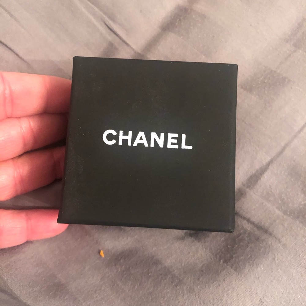 Authentic Chanel small jewelry box